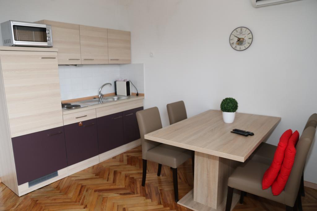 Apartmani Villa Christina Icici Exterior photo