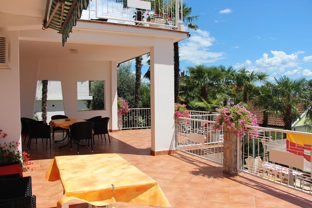 Apartmani Villa Christina Icici Exterior photo